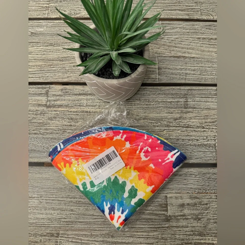 Set of 4 Round Fabric Placemats, 13.5”, Tye die, Rainbow